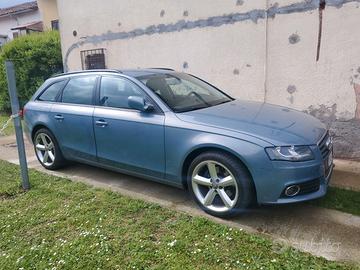Audi a 4 b8 del 2011