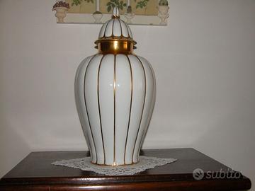Vaso in porcellana
