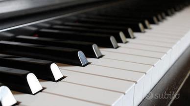 Lezioni di pianoforte/tastiera