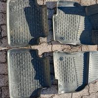 tappetini gomma per Q3 Sportback 