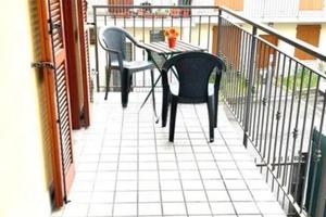 Valtesse con posto auto e balcone