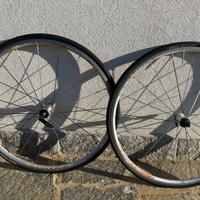 Mavic Aksium Race