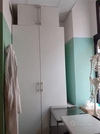 Armadio 2 ante+scaffale con ante