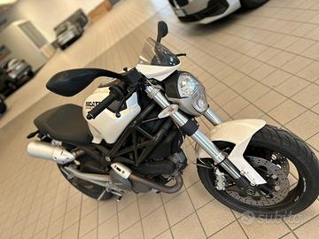 Ducati Monster 696 - 2008