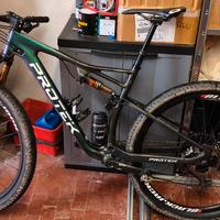 protek futura taglia L 