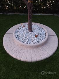 bordo curvo per albero da giardino 