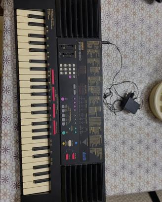 Pianola yamaha pss 590