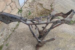 Telaio Yamaha XS400 con targa e libretto (no radia