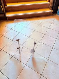 Parabrezza con coprigambe per scooter