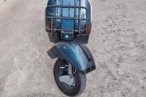 vespa p200e