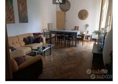 Singola in centro a Bologna