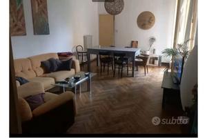 Singola in centro a Bologna