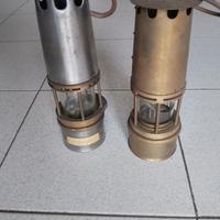 2 vecchie lampade ricordo della strage in miniera