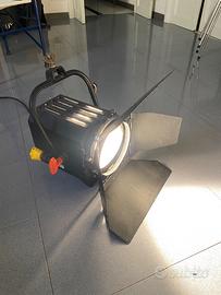 Perfetto Faro Professionale Polaris Quartzcolor