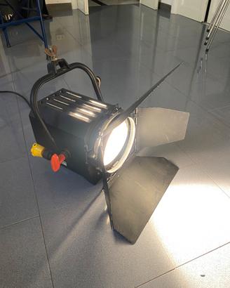 Perfetto Faro Professionale Polaris Quartzcolor