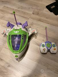 Astronave buzz lightyear toy story radiocomandata