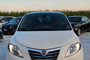 Lancia Ypsilon 1.2 69 CV 5 porte GPL Ecochic Silve