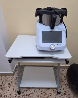 Scrivania con ruote