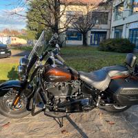 Harley-davidson Heritage SOFTAIL CLASSIC 114