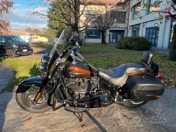 Harley-davidson Heritage SOFTAIL CLASSIC 114