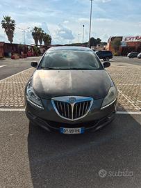 lancia delta anno 2009