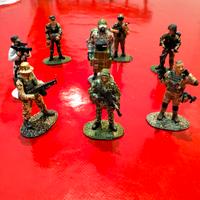 Figurine militari in piombo vintage.