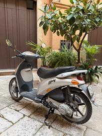 Liberty 50 quattro tempi 2000
