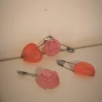 Spille in resina fatte a mano