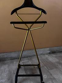 Servomuto vintage in legno e metallo dorato