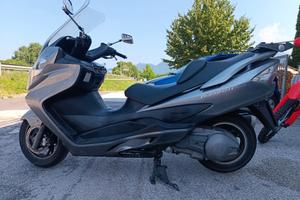 Suzuki Burgman 400