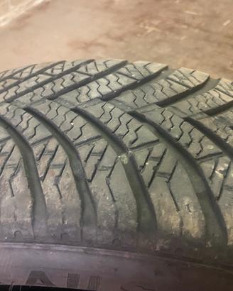 Gomme 4 stagioni 175-65-15