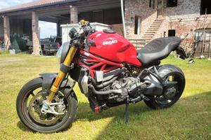 Ducati Monster 1200 S