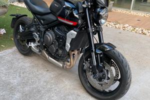 Triumph trident 660 A2