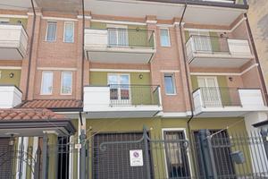 CENTRALISSIMO  TRILOCALE DI RECENTE RIFINITURA