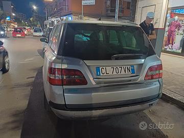 fiat stilo 1.9 del 2004