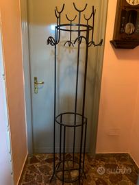 Appendiabiti e porta ombrelli