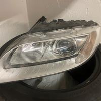 Volvo XC 70 - Faro xeno anteriore sx