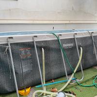 Piscina bestway fuori terra