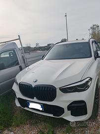 Bmw x5 con 23000km