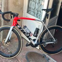 TREK EMONDA SL6 105 Di2 2024