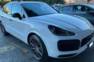 Cayenne "S" 440 cv benzina biturbo xfetta