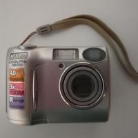 Nikon Coolpix 4600