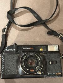 Fotocamera Konica a rullino