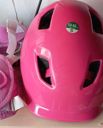 caschetto e protezioni per bambini 