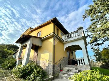 VILLA SINGOLA A ARTENA
