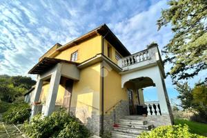 VILLA SINGOLA A ARTENA