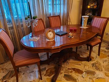 tavolo da sala Signoretto in legno massello