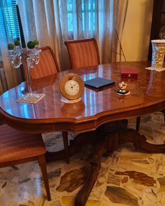 tavolo da sala Signoretto in legno massello