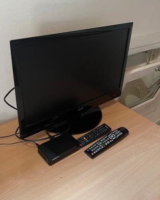 Tv color led Akai 27 pollici piu decoder
