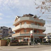 3 LOCALI A FRANCAVILLA AL MARE